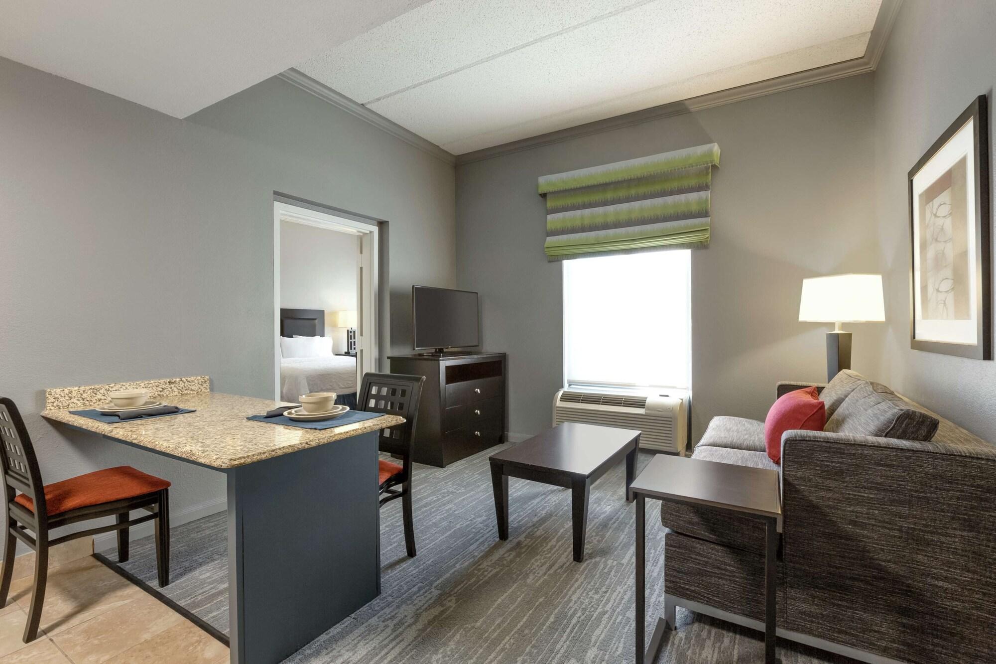 וובסטר Hampton Inn And Suites Houston Clear Lake Nasa מראה חיצוני תמונה